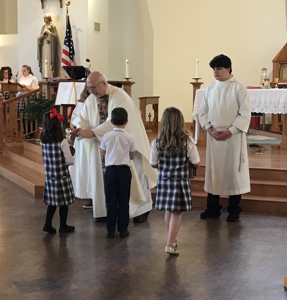 First Grade Leads Mass at Mary of Nazareth Catholic School